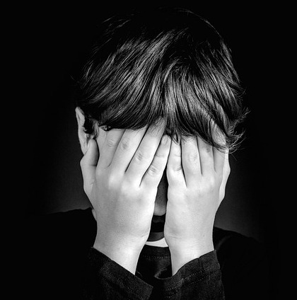 Meine Schwerpunkte sind: Rückenschmerzen, chronische Schmerzen wie Fibromyalgie, Kniearthrose, Hüftarthrose, Ernährungsberatung für vegane/vegetarische Ernährung, toxische Beziehungen und narzisstische Partner, Burnout, Boreout, Depression, Hilfe bei Mobbing, Traumabewältigung, Traumatherapie, Ängste bei Jugendlichen, Support für Sportler   Meine Gruppekurse: Meditation, Rückengymnastik, Chakrayoga, Faszientraining