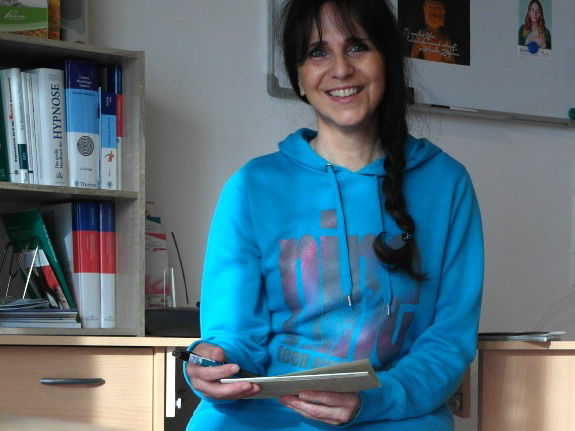 Chronische Rueckenschmerzen Chronische Schmerzen Fibromyalgie Makuladegeneration (AMD) Ernaehrungsberatung für vegane/vegetarische Ernährung Aengste bei Jugendlichen Mobbingberatung Burnout/Boreout/Stress Traumabewaeltigung Depression